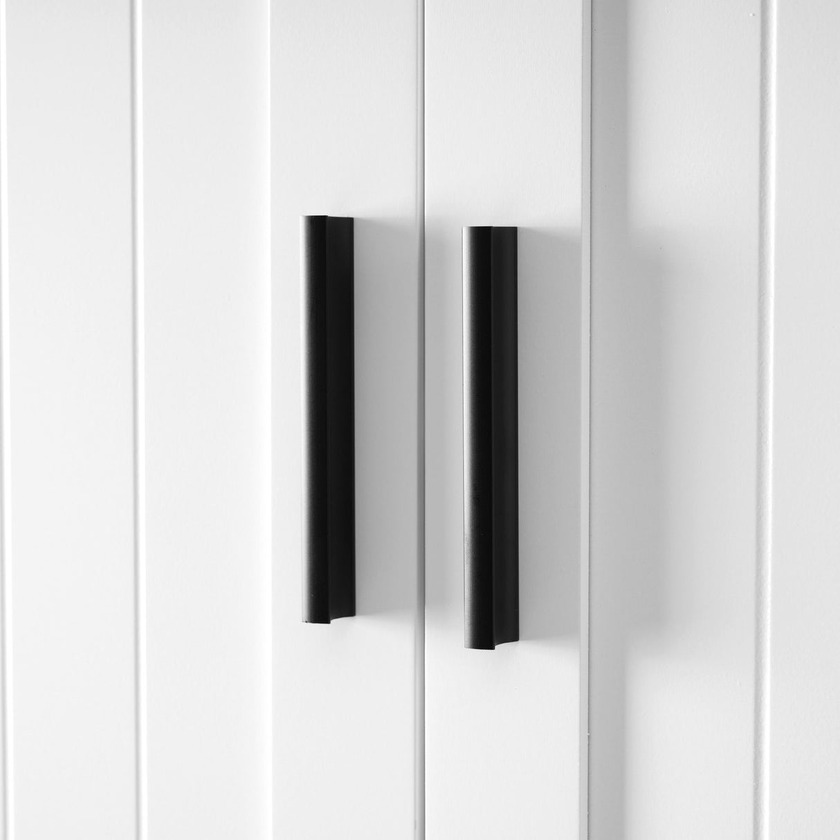 Freestanding Tall Bathroom Cabinet With Soft Close Doors And Adjustable Shelves