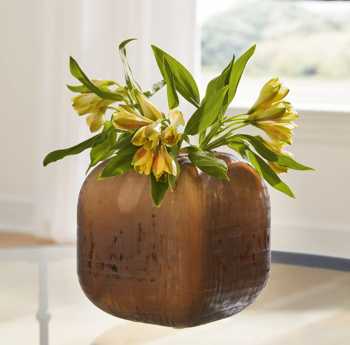 Capard - Vase - Best Buy Furniture
