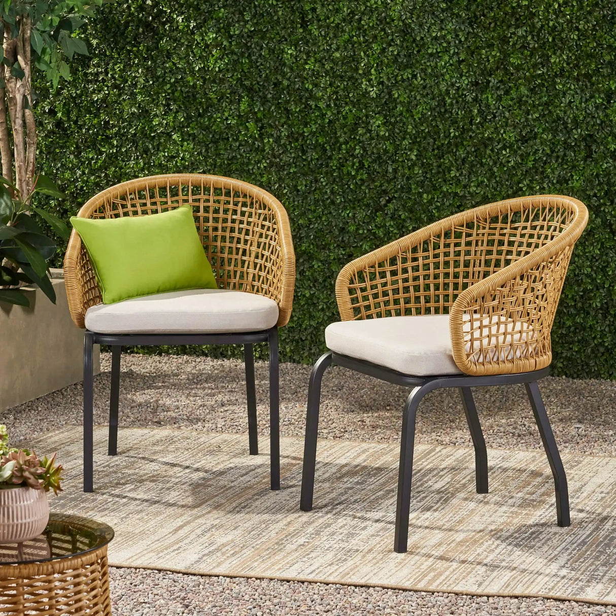 Outdoor Wicker Chair With Powder Coated Iron Legs - Best Buy Furniture