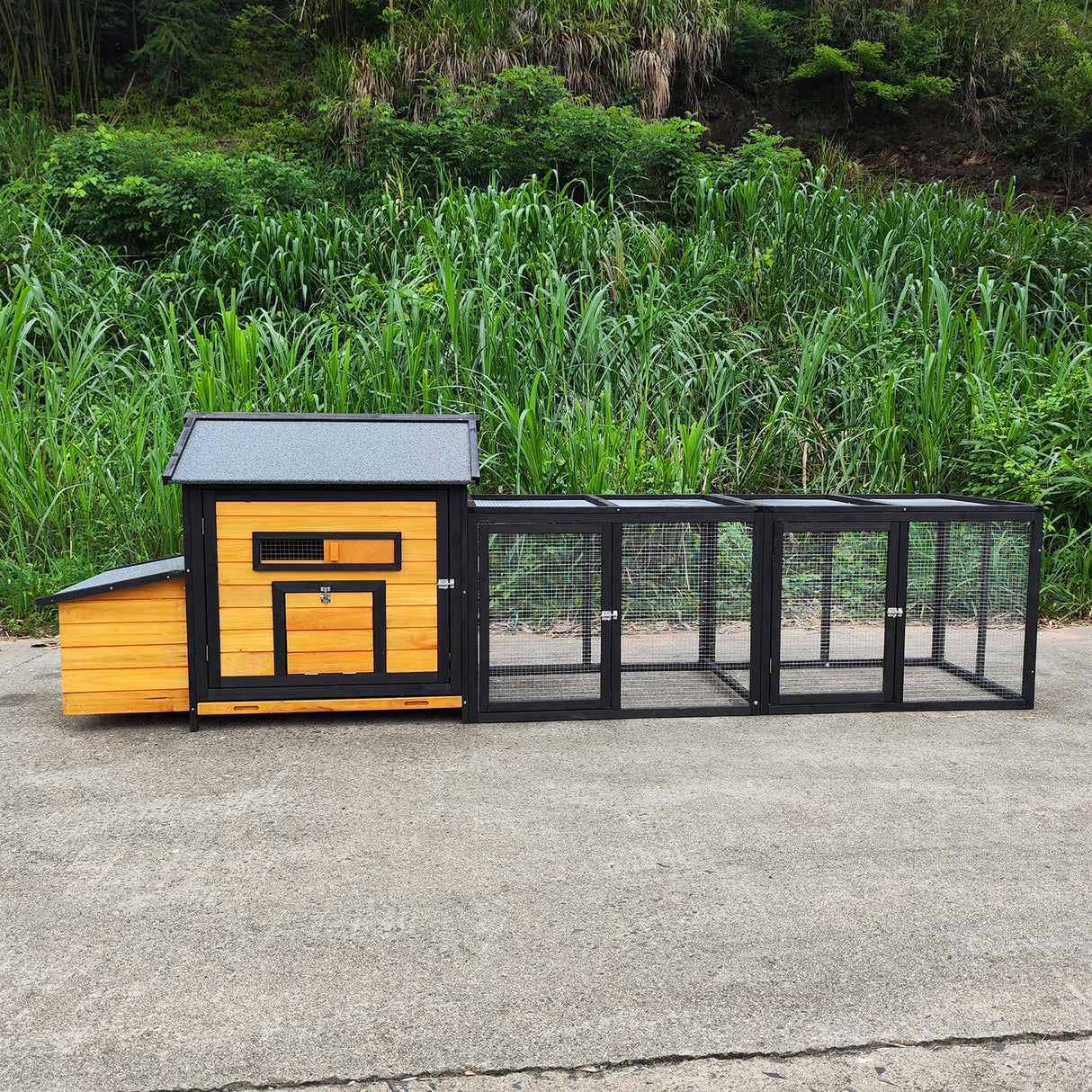 114" Wooden Chicken Coop with Outdoor Run
