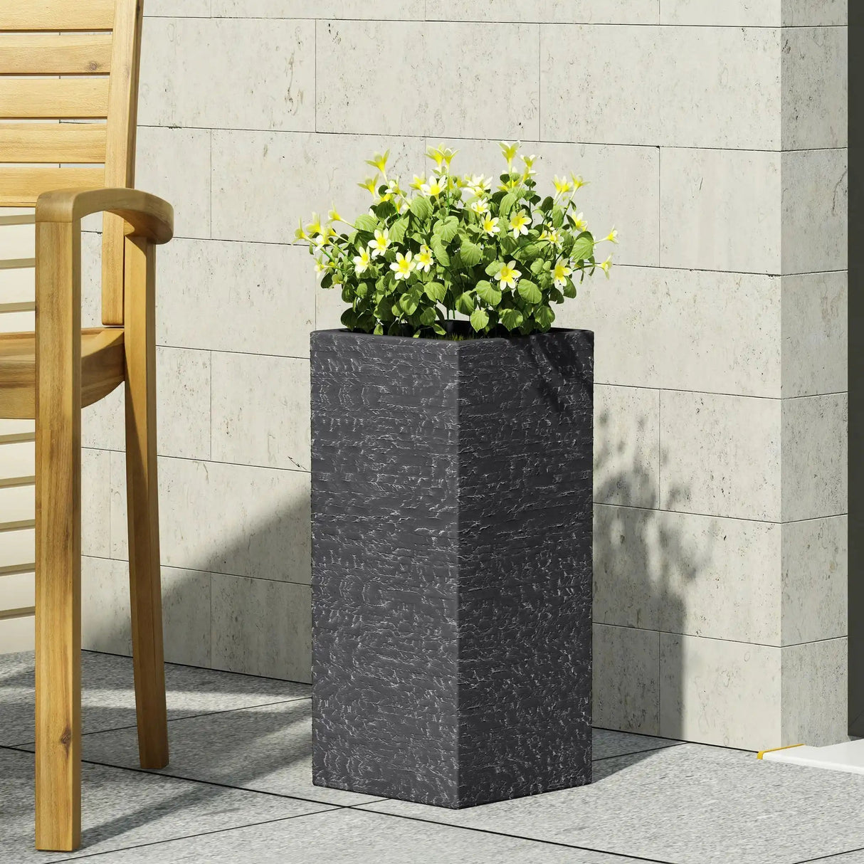 Modern Outdoor Planter - Best Buy Furniture