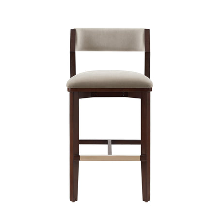 Patricia - Barstool