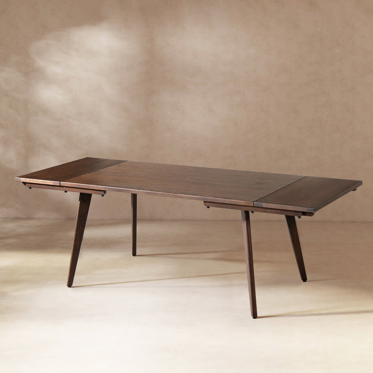 Capri 59-90.5" Solid Dining Table