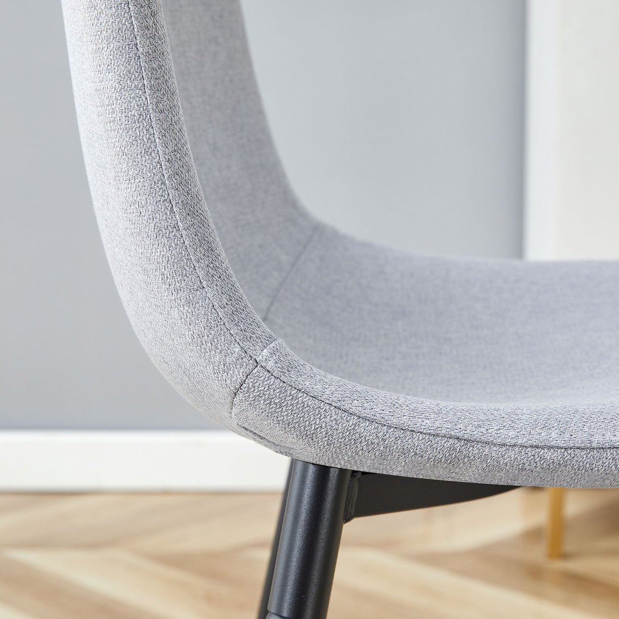 Modern Medieval Style Cushioned Side Chairs Set With Metal Legs For Kitchens