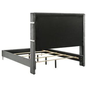 Malcolm - Bedroom Set With Wingback Design