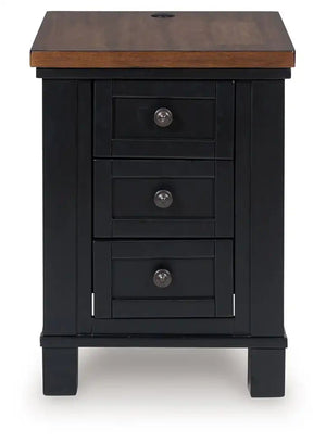 Wildenauer - Chair Side End Table - Brown / Black - Best Buy Furniture
