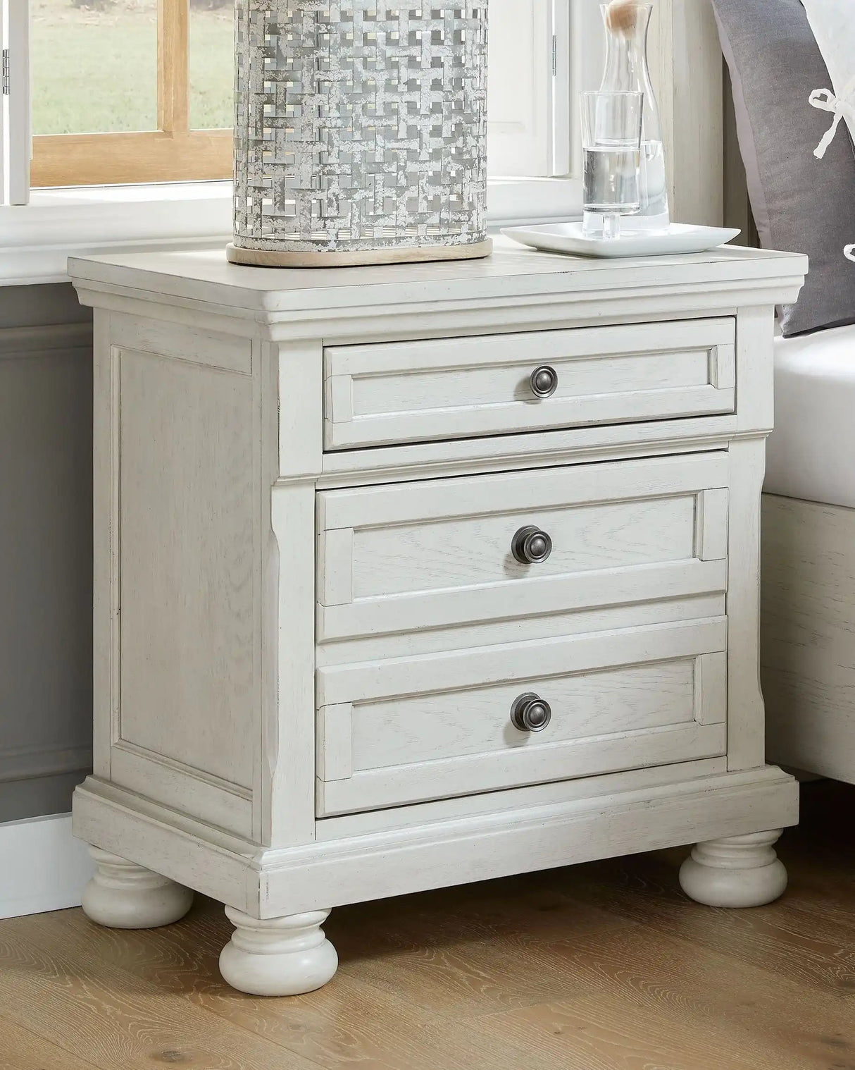 Robbinsdale - Two Drawer Night Stand - Antique White - Best Buy Furniture