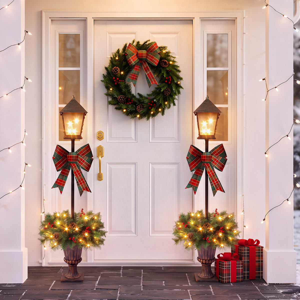 2 Pack Pre-Lit Christmas Lamp Post Decor