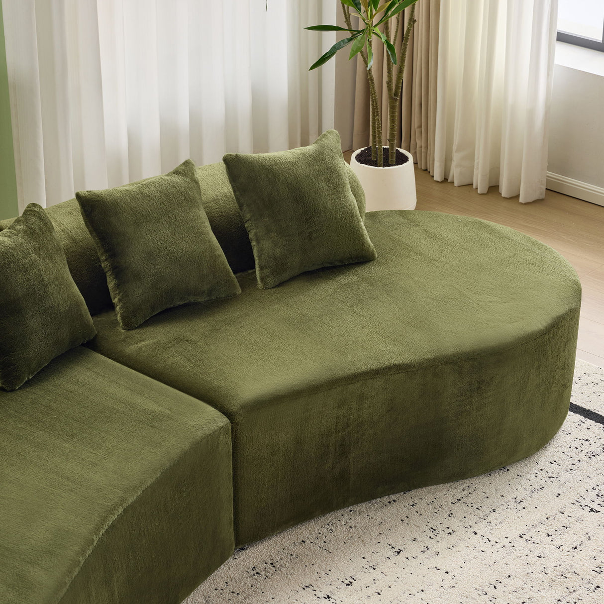 Modern Curved Sofa With Pillows