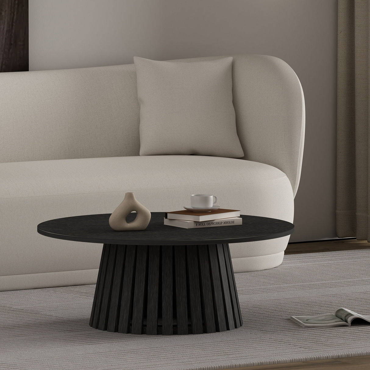 Layla - Table