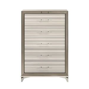 Star - Chest - White