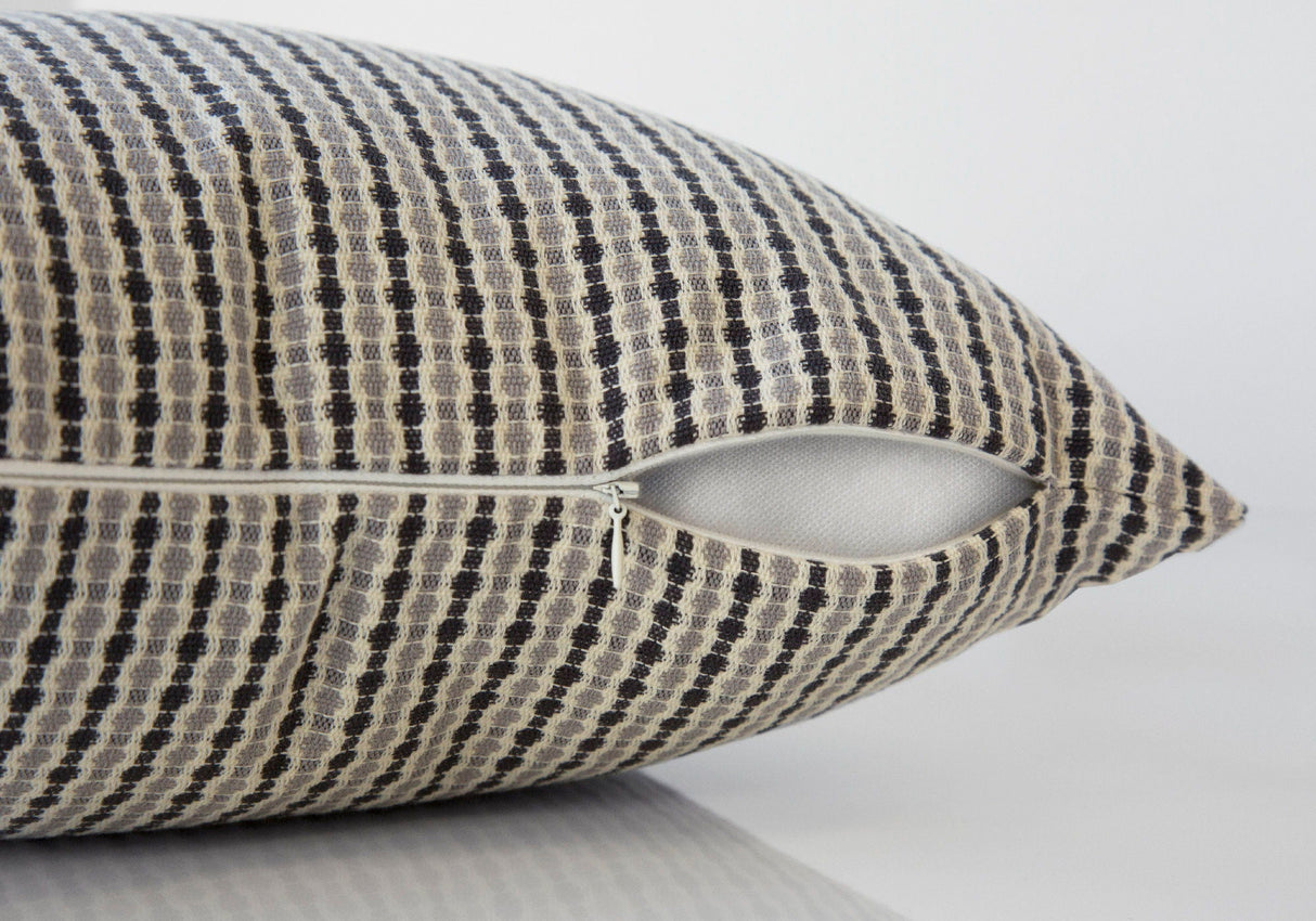 Pillows, Square, Insert Included, Decorative Throw, Hypoallergenic - Best Buy Furniture