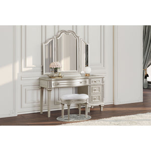 Colwood - 4 Drawer Vanity Desk With And Built In Charging - Silver Gray