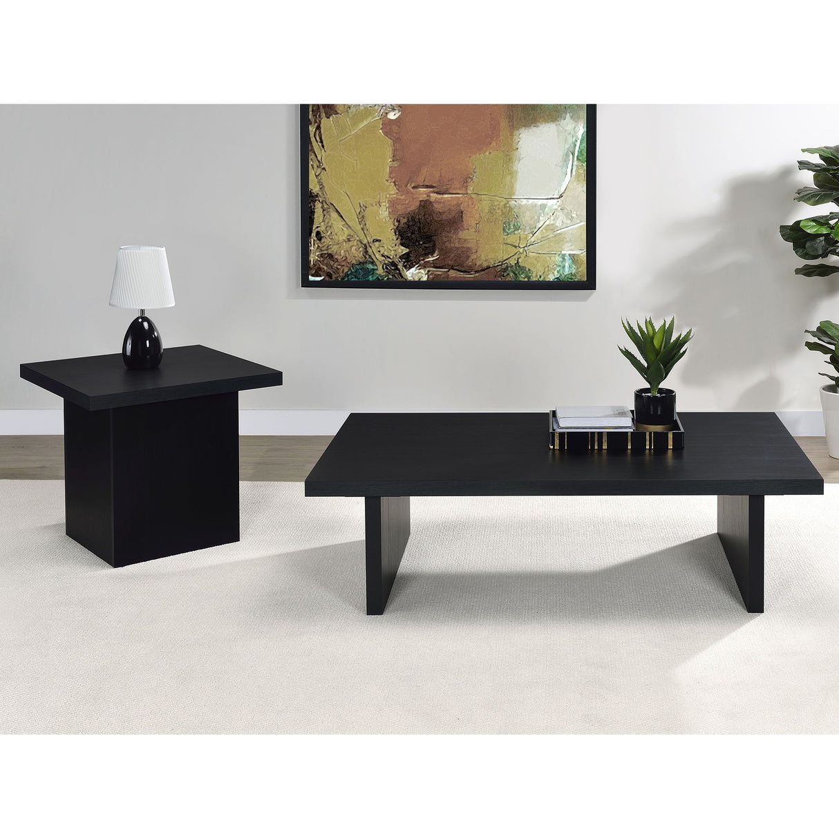 Caroline - Table