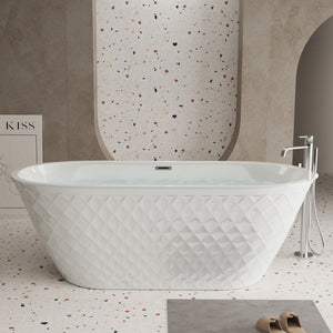 Freestanding Bathtub With Diamond Pattern Design