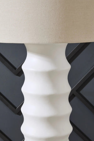 Veraleigh - Poly Lamp - Best Buy Furniture