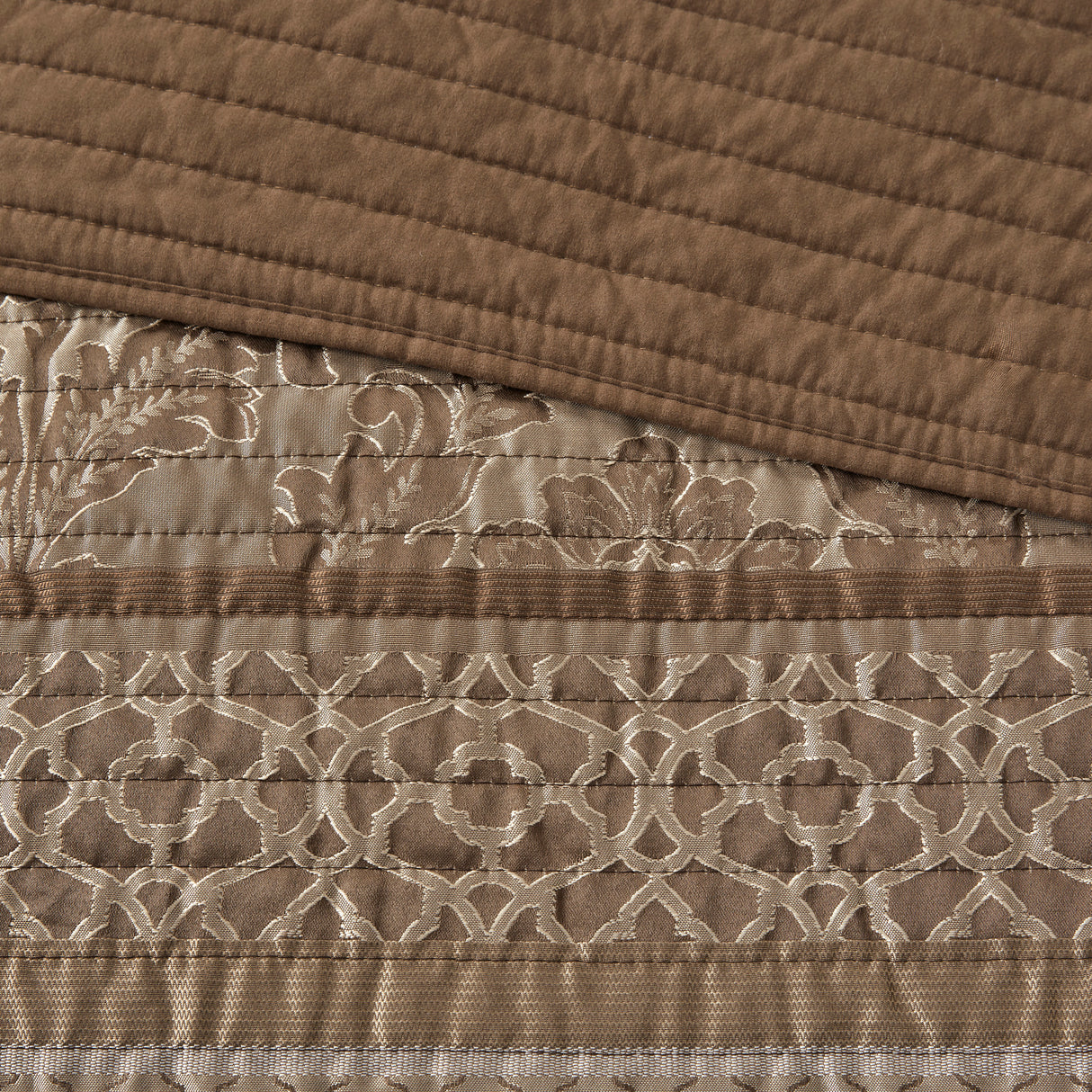 6 Piece Jacquard Quilt Set with Throw Pillows – Brown/Gold King/Cal King