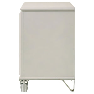 Gwendolyn - 2 Drawer Nightstand - White