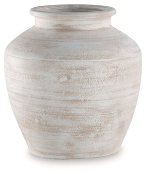 Meadie - 12" Vase - Best Buy Furniture