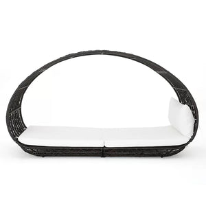 Abigal - Outdoor Wicker Daybed With Cushion