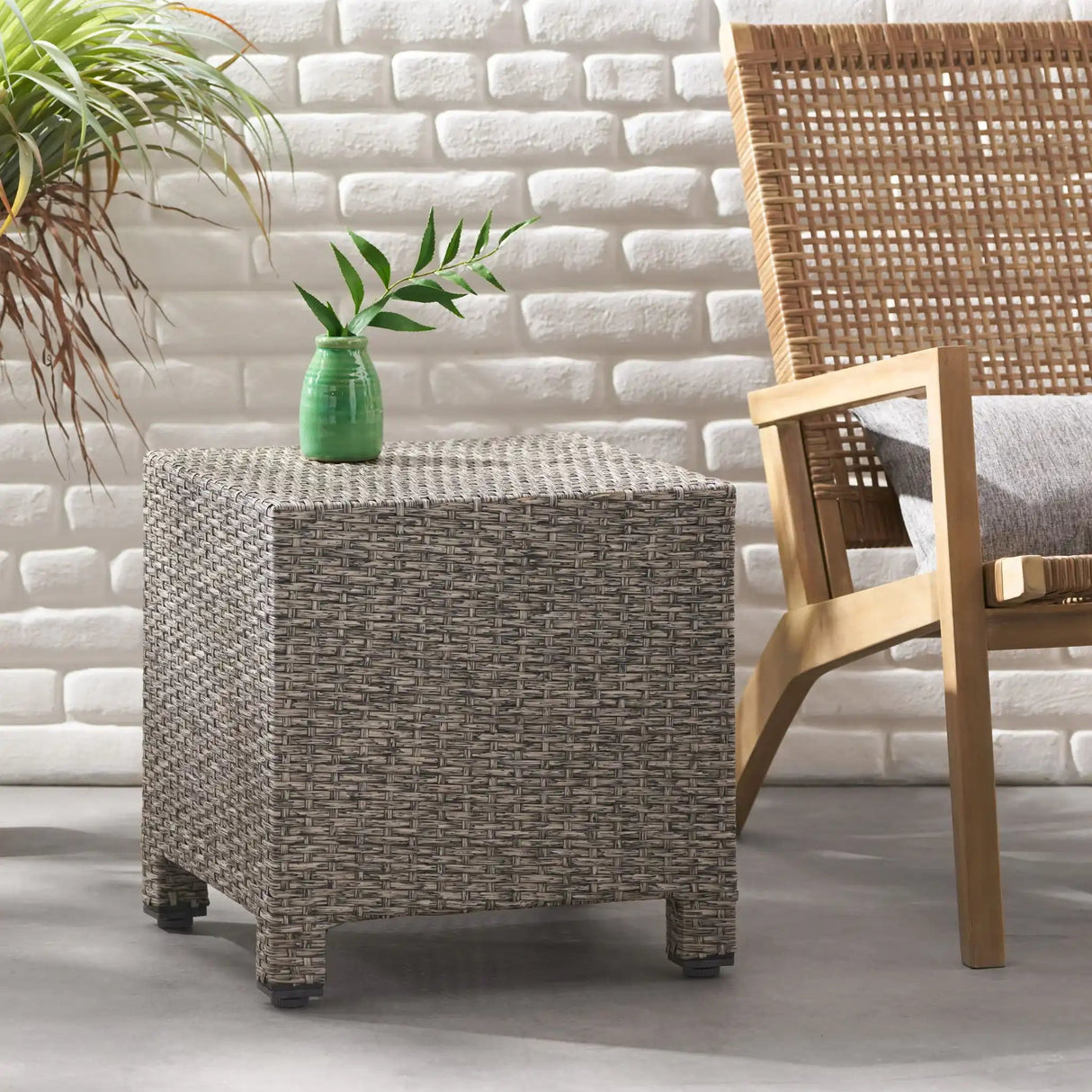 Puerta - Minimalist Style Accent Table - Best Buy Furniture