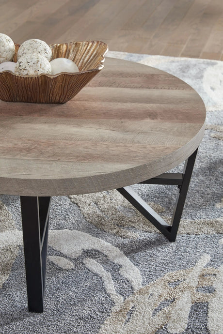 Deanlee - Occasional Table Set (Set of 3) - Grayish Brown / Black - Best Buy Furniture