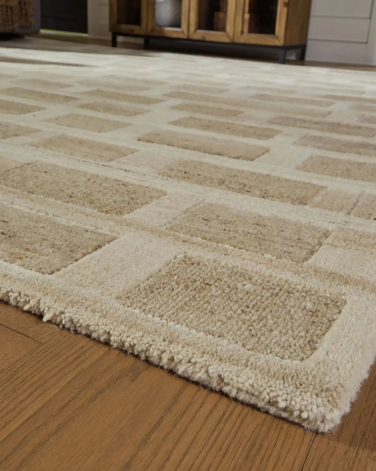 Lisgrove - Rug - Best Buy Furniture