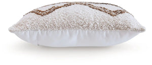 Brettwood - Pillow - Best Buy Furniture