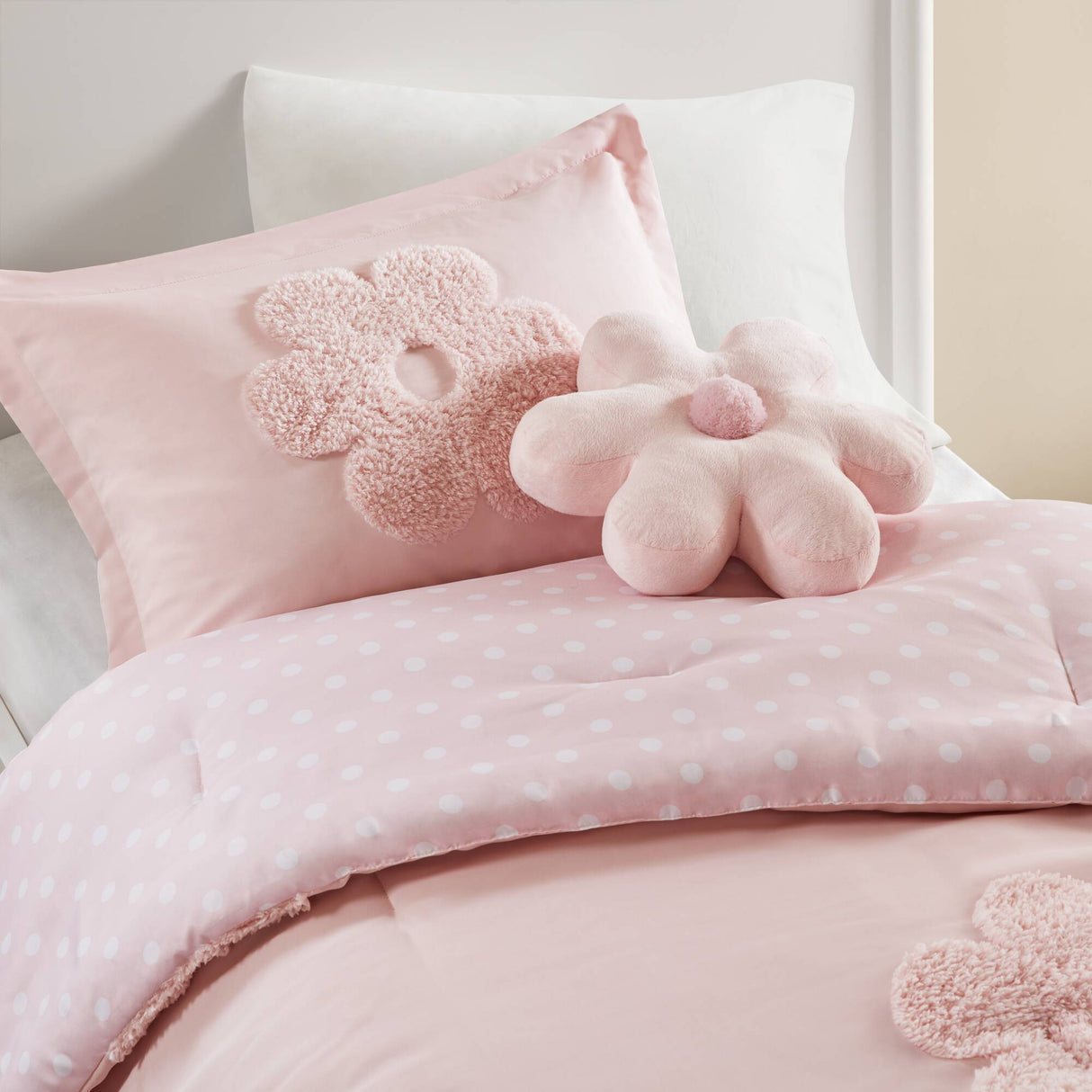 3-Piece Twin Floral Reversible Tufted Chenille Comforter Set