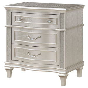 Evangeline - 3 Drawer Nightstand - Oak