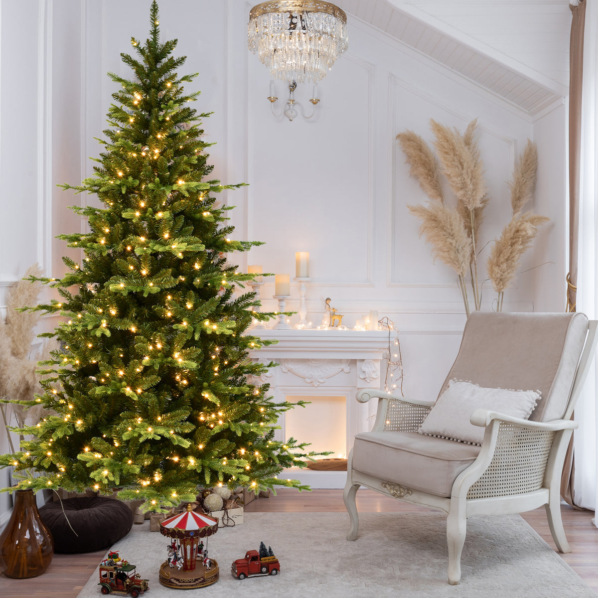 6-Foot Hinged PE & PVC Artificial Christmas Tree, 1608 Tips, 350 Warm White LED Lights