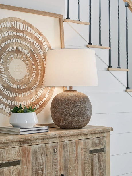 Neavesboro - Metal Table Lamp - Antique Brown / White - Best Buy Furniture