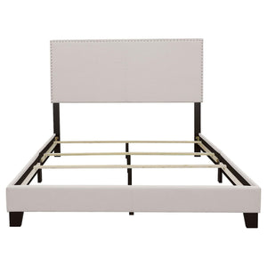 Ivory - Bed With Nailhead Trim