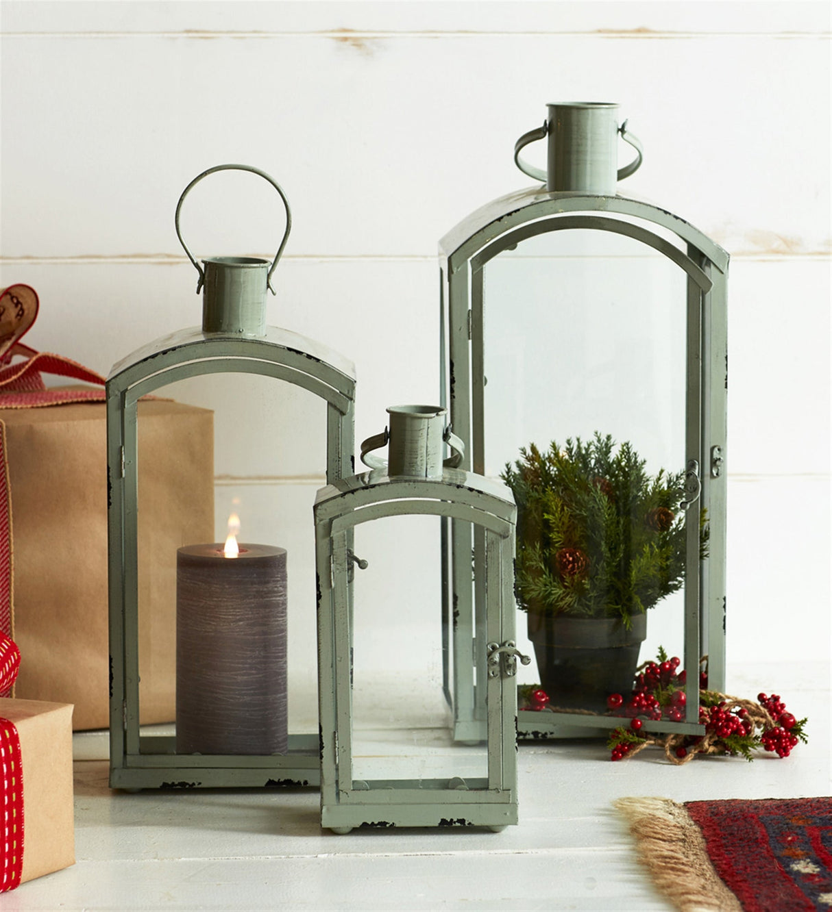 Distressed-Metal-Lantern-with-Curved-Top-(Set-of-3)-Outdoor-Lighting