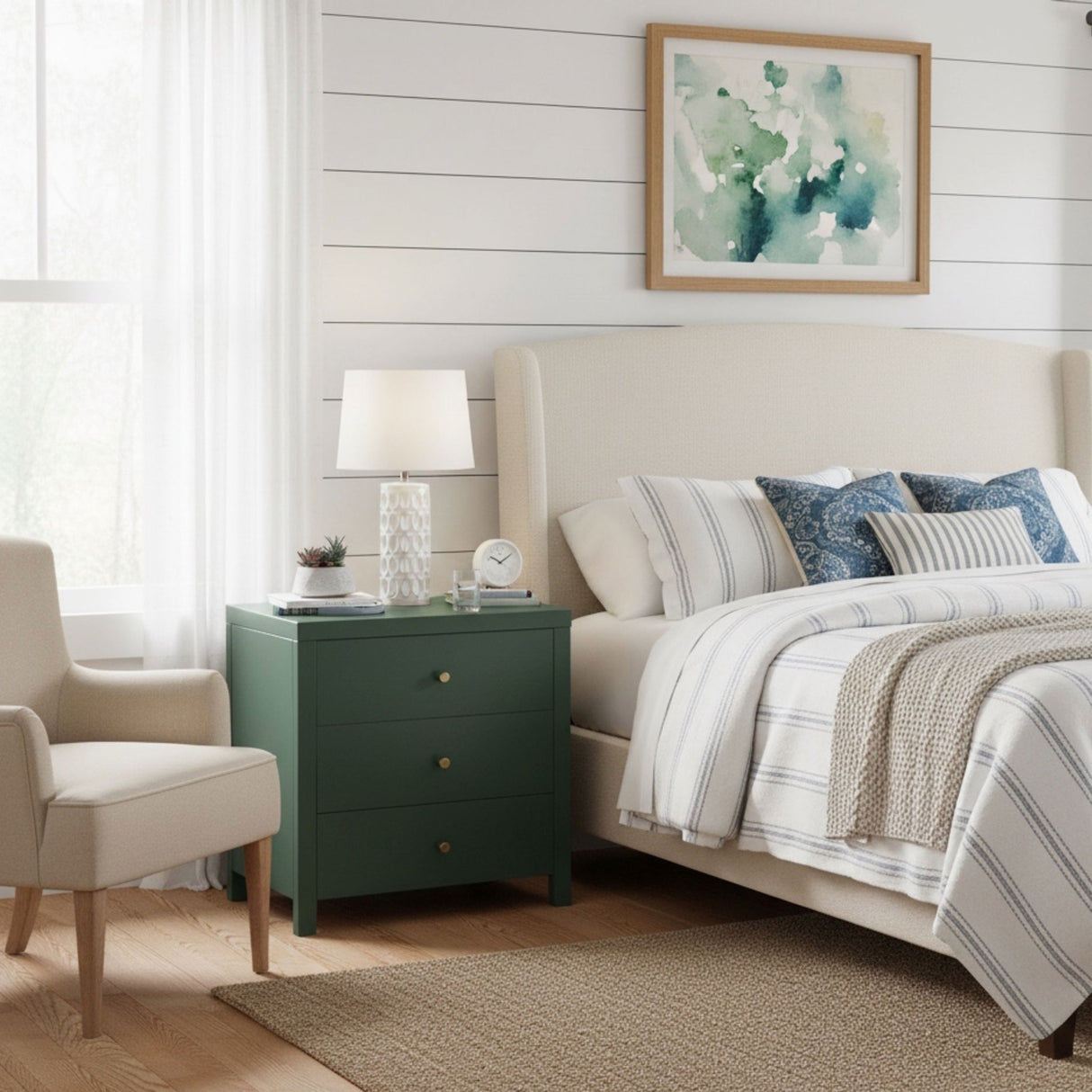 Nevarre - 3 Drawer Nightstand
