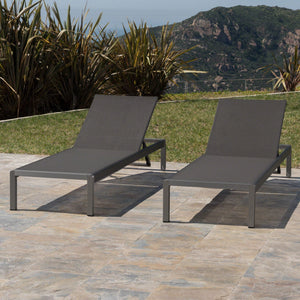 Outdoor Patio Chaise Lounge With 5 Reclining Positions - Best Buy Furniture