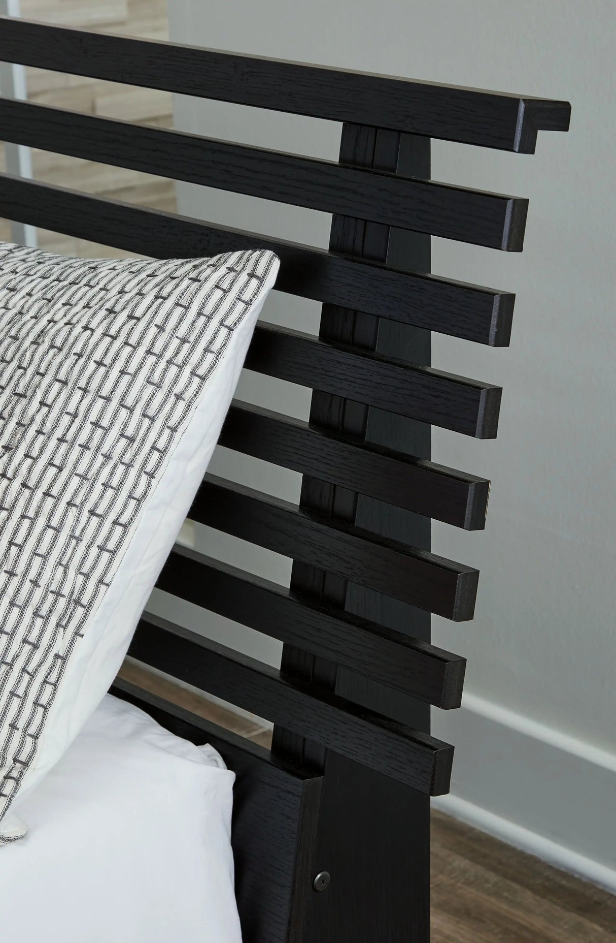 Danziar - Slat Headboard - Best Buy Furniture