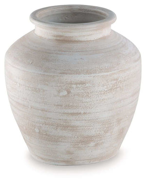 Meadie - 12" Vase - Best Buy Furniture