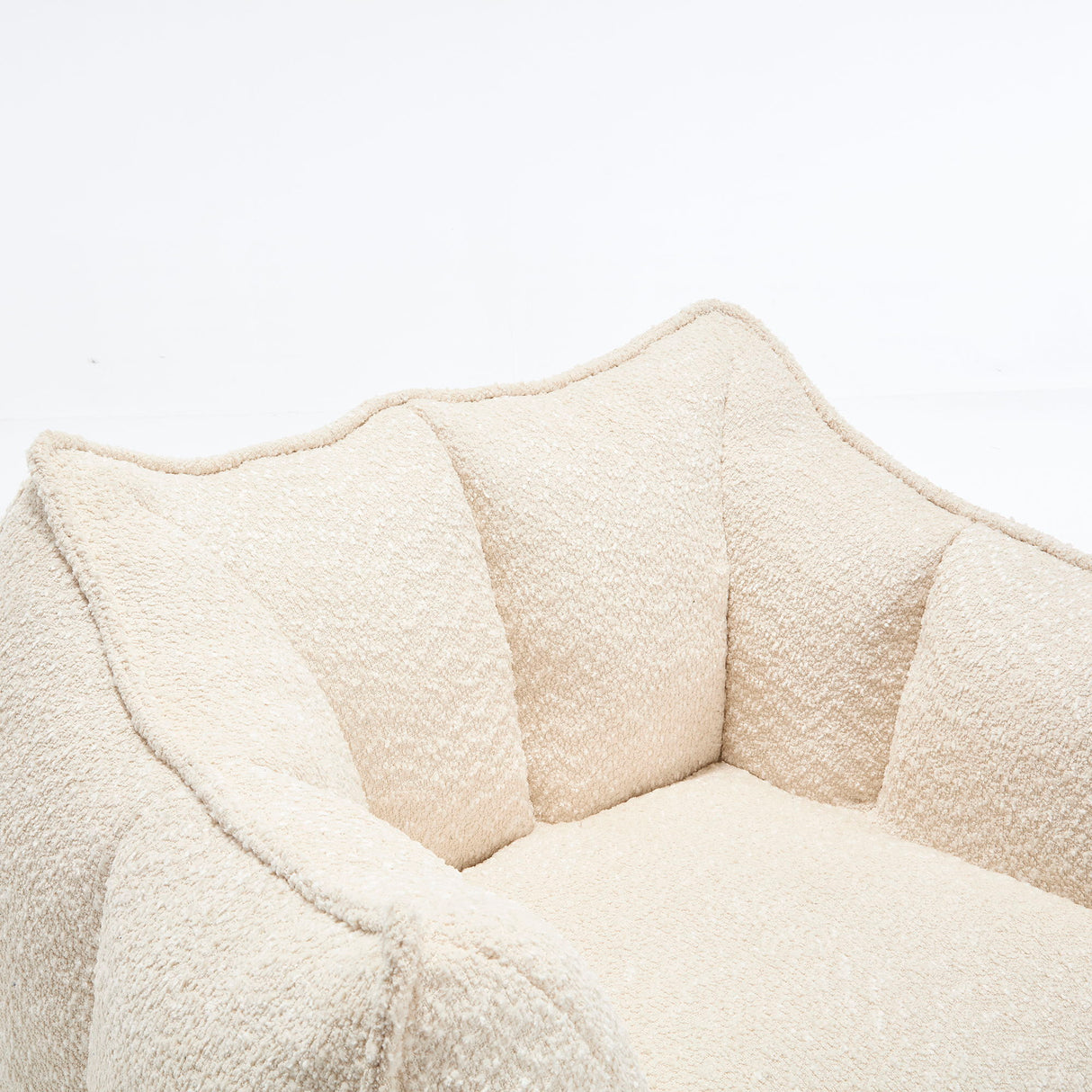 Comfortable Sofa Chairs With Highly Resilient Foam For Living Rooms And Bedrooms