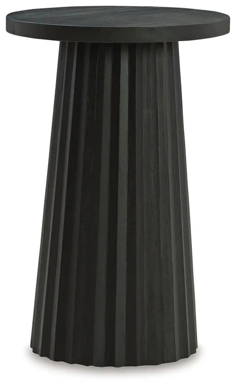 Ceilby - Accent Table - Best Buy Furniture