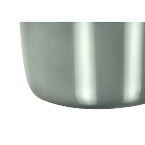 Contemporary Table Lamp With Shade
