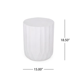 Round Outdoor Side Table, 15" W x 15" D End Table