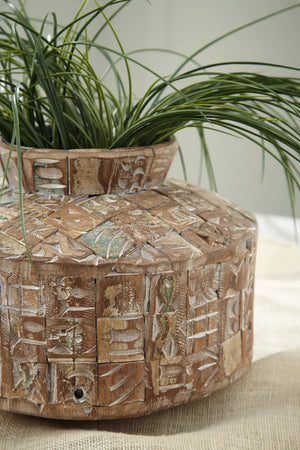 Meltland - Vase - Square - Natural / Black - Best Buy Furniture