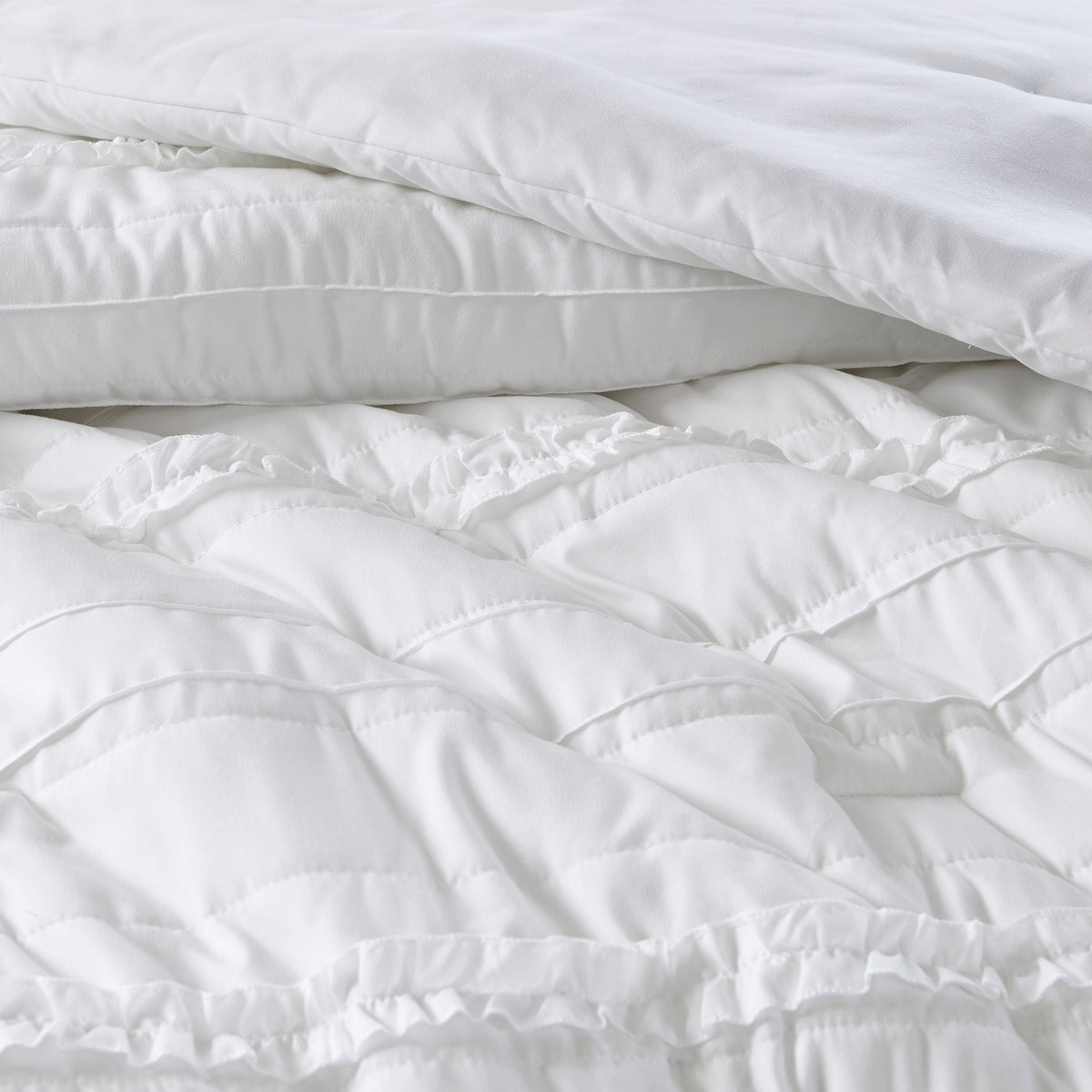 5 Piece Ruffled Comforter Set