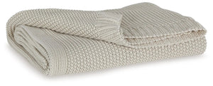 Gayelery - Throw - Best Buy Furniture