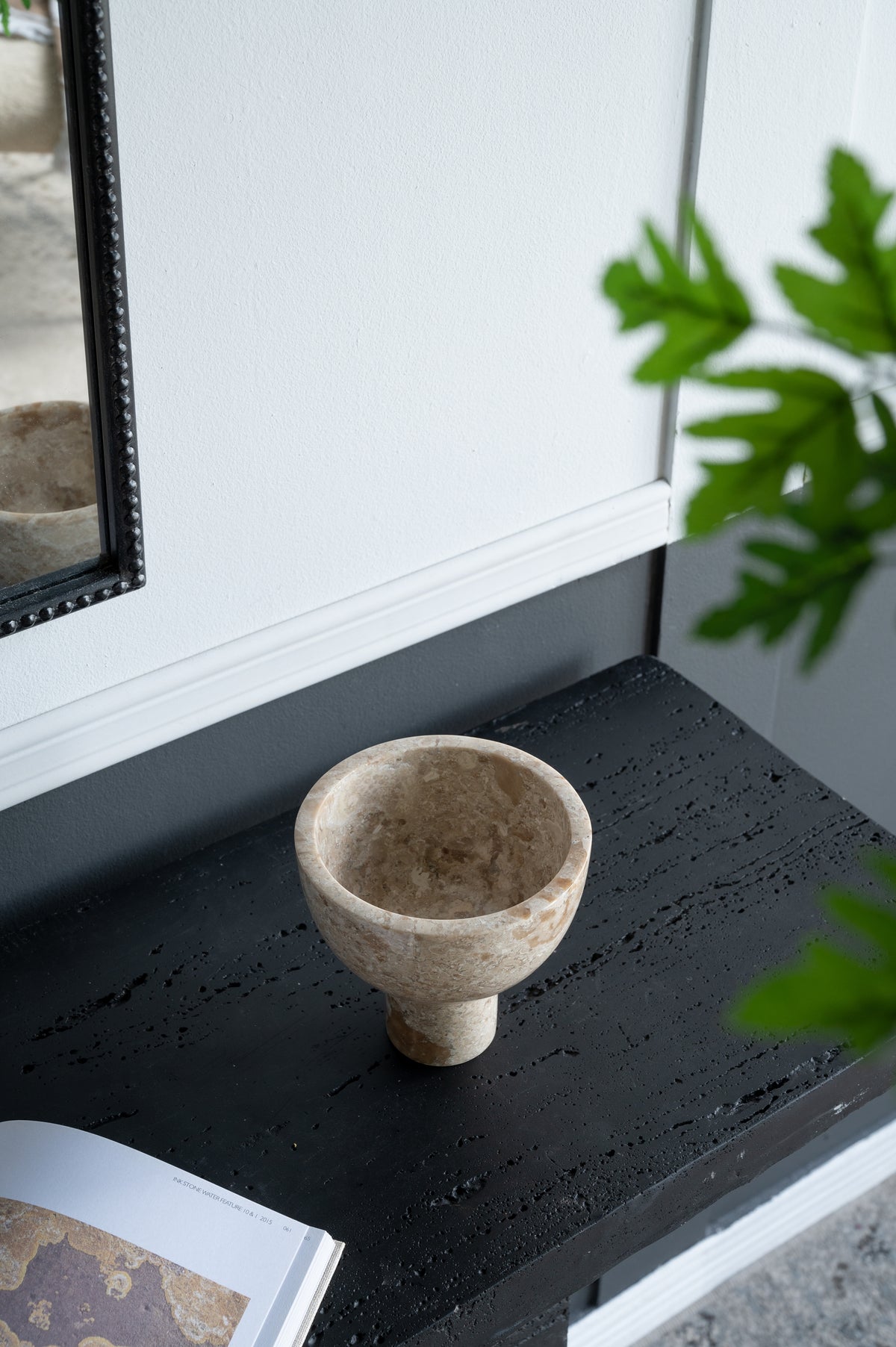 D6x6" Round Marble Pedestal Bowl