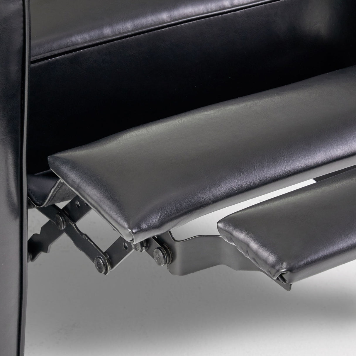Upholstered Push Back Recliner Chair For Living Room
