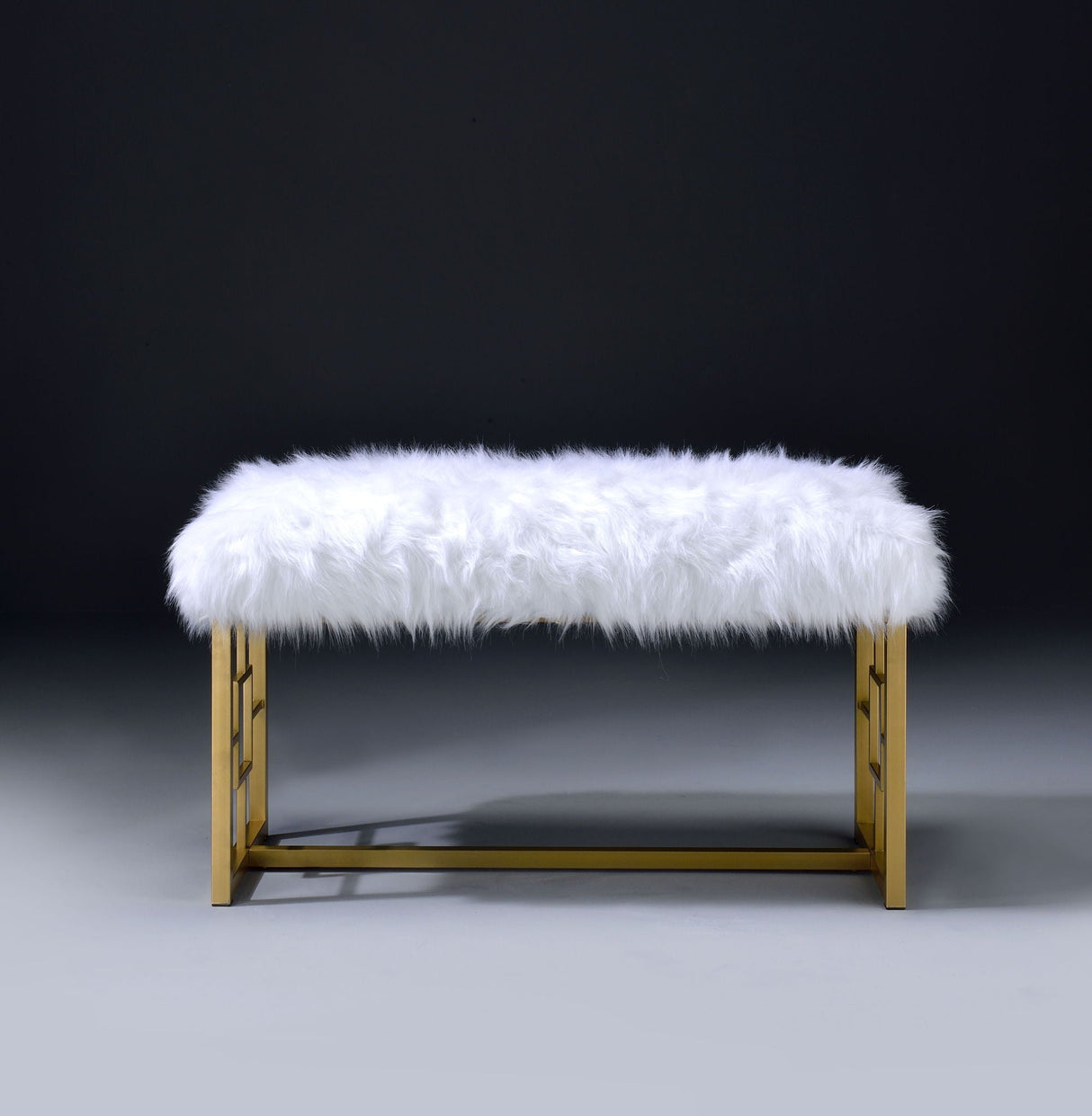 Bagley II - Bench Faux Fur - White / Gold - Best Buy Furniture