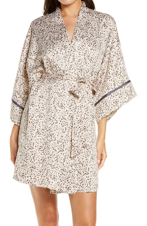 Leopard Print Lightweight Wrap
