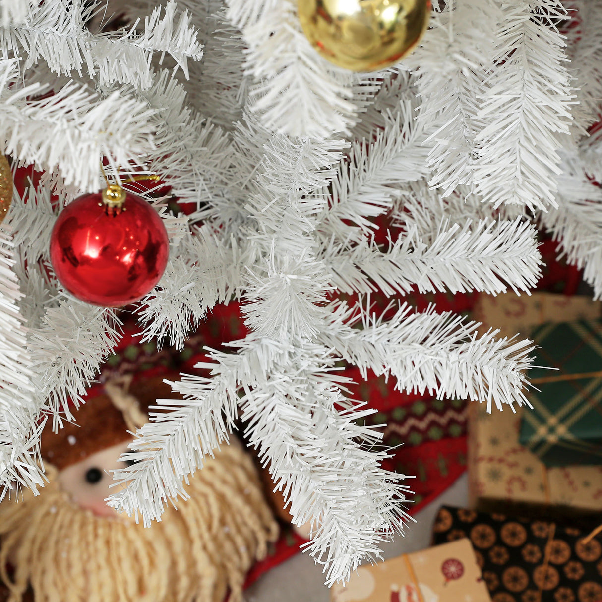 HOMCOM 9ft Tall Artificial Christmas Tree